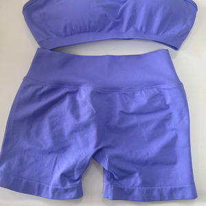 Sujetador deportivo sin costuras con efecto push-up y espalda descubierta, ajustable, para fitness y yoga, con espalda en V y efecto fruncido, para conjuntos de yoga y entrenamiento para mujer. - Product Image 6