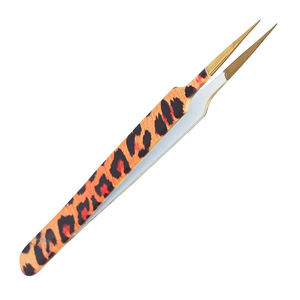 Pinces à cils antistatiques de précision, plaquées or, pointe lisse, motif léopard, logo personnalisé et emballage personnalisé pour la manucure - Product Image 4