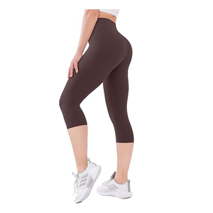 Pantalons de yoga sexy ajustés Capri avec logo personnalisé pour femmes, vente en gros en vrac, leggings respirants à taille haute en spandex pour femmes - Product Image 4