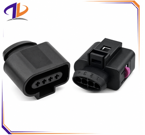 Connecteur mâle 4 broches en cuivre avec boîtier en nylon pour faisceau de câbles automobile 12V 3A – Remplacement de faisceau de câblage de voiture - Product Image 1