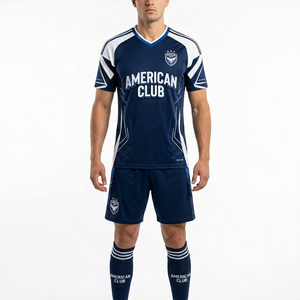 Uniforme de Fútbol Ligero para Verano, 100% Poliéster, Corte Moderno, Personalización para Jugadores, Secado Rápido, Duradero - Product Image 1