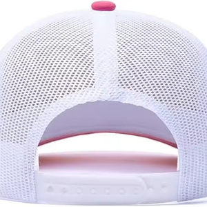 Casquette de camionneur tendance alliant design moderne, construction haut de gamme et ajustement réglable, idéale pour le streetwear et le style de vie. - Product Image 3