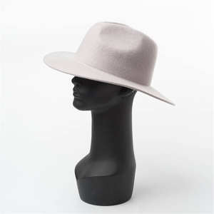 Chapeau Fedora en polyester tendance pour femmes et hommes, style classique, décontracté, à large bord, chapeau jazz - Product Image 1