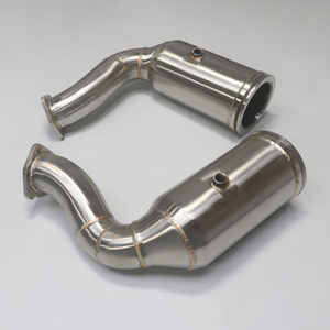 Downpipe ad alte prestazioni per Porsche <span class=keywords><strong>Cayenne</strong></span> Turbo <span class=keywords><strong>S</strong></span> E3 4.0T (2018 +) - 304 aggiornamento in acciaio inossidabile - Product Image 4