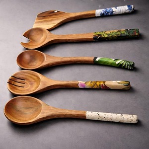 Nouvel ensemble de 5 cuillères en bois écologiques avec manche imprimé, taille 10 pouces, compatibles lave-vaisselle, ustensiles pour salade, cuisine et maison - Product Image 5