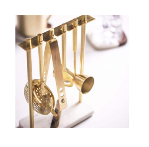 Juego de accesorios de bar con acabado dorado, estilo Royal Western, completo, para uso en hoteles, juego de herramientas de bar de latón para coctelería. - Product Image 2