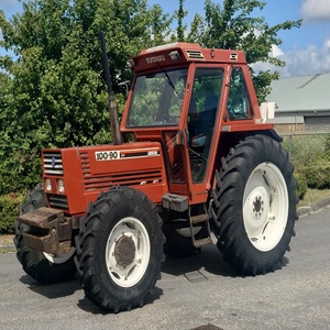 Tracteur d'occasion FIAT 100-90 conçu pour le transport agricole, la culture et les applications agricoles lourdes - Product Image 6