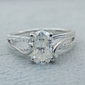 D'VINS JEWELS Classic Art Deco Style <b>Engagement</b> <b>Ring</b> <b>Oval</b> Shape VVS Lab Grown <b>Moissanite</b> Diamond Sterling Silver Anniversary - Product Image 1