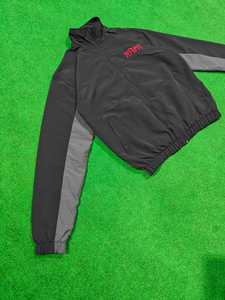 Two Tone Color Embroidery Lightweight Polyester Windbreaker Waterproof and Water Resistant Men's Jacket for Rain Protection - Product Image 5