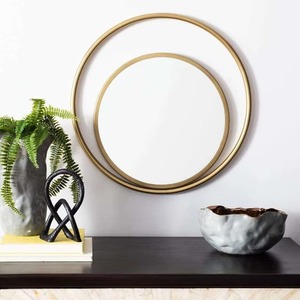 Miroir métallique élégant et exquis de haute qualité rehausse les salles de bain avec une touche de luxe digne d'un spa. - Product Image 6