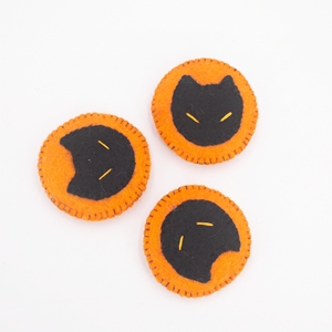 Adorno de Gato de Fieltro y Lana Cosido a Mano, Decoración Colgante de Halloween, Set de Regalo para Niños y Amantes de Mascotas - Product Image 3