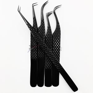 Pinzas para Pestañas RMI con Punta de Fibra de Plasma Negra, Pinzas para Volumen de Pestañas, Pinzas de 90 Grados para Extensión de Pestañas - Product Image 6