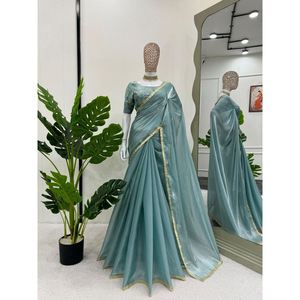 ผ้าส่าหรีผ้าลูกไม้ลายเป็นลำดับผ้าไหมที่ท้องฟ้าไม่มีการเย็บ - Product Image 1