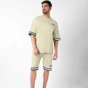 Ensemble Homme Été Respirant Décontracté T-shirt et Short Manches Courtes Style Urbain Tenue de Sport Oversize - Product Image 1