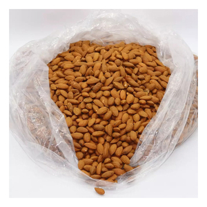 Amandes crues séchées biologiques en gros, qualité supérieure, grade A, en vrac - Product Image 1