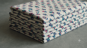 Tela de Algodón Ecológica con Estampado Floral Multicolor, Base Blanca, Patrón Botánico Étnico, Textil para Bolsos y Carteras - Product Image 2