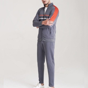 Fabricante OEM ODM de Trajes Deportivos Personalizados con Cremallera, Ropa Deportiva de Alto Rendimiento, Traje de Entrenamiento 100% Algodón Grueso con Capucha - Product Image 6