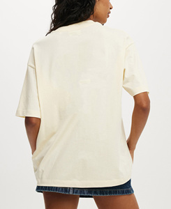 Camiseta Oversize de Algodón Crema para Mujer 2026 con Estampado de Logo Naranja, Cuello Redondo, Manga Corta, Ajuste Holgado, Estilo Primavera Verano - Product Image 2