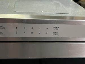 W-o-l-f 30 S-t-a-i-n-le-s-s S-t-e-e-l Tr-a-n-s-i-t-i-o-n-a-l B-u-i-l-t-I-n M-i-c-r-o-w-a-v-e D-r-a--w-e-r - Product Image 4