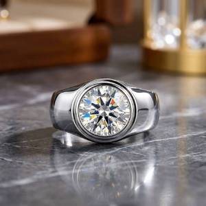 Anillo de Diamante Moissanite para Mujer y Hombre, Anillos de Diamantes Disponibles para la Venta - Product Image 2