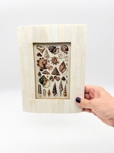 Cadre photo mural vertical en mosaïque, fait main, en MDF, avec incrustation d'os, personnalisable en taille et forme, coloré, le plus vendu - Product Image 2