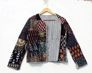 Chaqueta Acolchada de Algodón DE LA India para Mujer, Abrigo de Trabajo con Parches Hechos a Mano, Estilo Bohemio, Novedad - Product Image 3