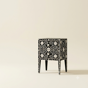 Table d'appoint en nacre avec incrustation d'os, élégante table de chevet pour chambre à coucher - Product Image 1