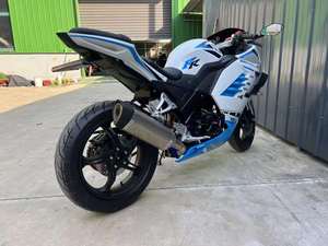 VENTES AUTHENTIQUES 2024 Moto de course d'occasion à moteur essence quatre temps sans balais 1000-1500cc pour moto tout-terrain - Product Image 2