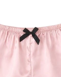 Conjunto de Pijama de Satén Rosa Personalizado para Mujer, Manga Corta, con Botones, Estilo Seda, Ropa de Dormir de Dos Piezas con Pantalones Cortos - Product Image 6