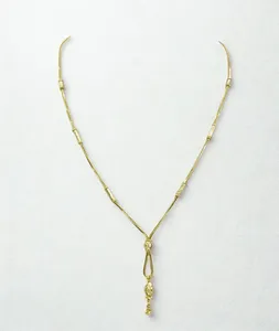 เครื่องประดับมินิมอลสุดหรูสำหรับผู้หญิง ทองคำสีเหลือง ดีไซน์โดกิยู พร้อมลวดลายแบบแท่งและจี้ห้อย - Product Image 2