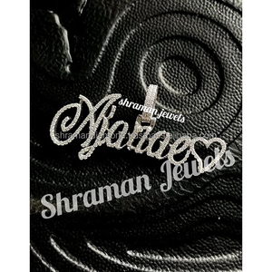 จี้รูปหัวใจแบบอักษรคิวเรฟพร้อมตัวอักษรแบบกำหนดเอง ชุบทองคำสีกุหลาบ เงินแท้ 925 ประดับเพชรโมอิสซาไนต์ สไตล์ฮิปฮอป เหมาะสำหรับงานพรอม ของขวัญ - Product Image 4