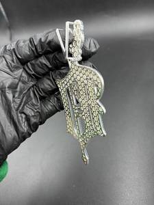 Colgante de Moissanita Personalizado con Diseño de Gallo y Fuente Old English, Plata 925, Estilo Hip Hop, para Uso Diario, Unisex - Product Image 5
