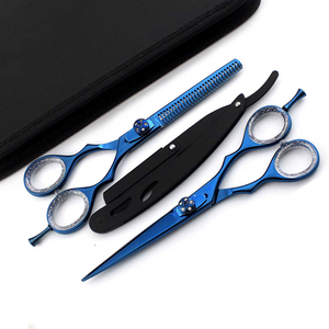 ชุดกรรไกรตัดผมระดับมืออาชีพ สำหรับคนถนัดขวา แบบซอยคม 32 ฟัน สีเงิน วัสดุเหล็กกล้า พีวีซี สแตนเลส  ปรับแต่งได้ - Product Image 1