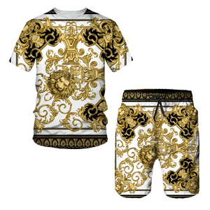 Conjunto de Camiseta con Estampado de León Dorado sobre Negro para Hombre, Ropa Casual de Verano, Cuello Redondo, Manga Corta, 2 Piezas - Product Image 3