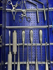 Juego de Instrumentos Quirúrgicos Ortopédicos Manuales de Acero Inoxidable de Alta Calidad para Cirugía Cervical y Lumbar, Laminectomía Espinal por Tegra CE - Product Image 3