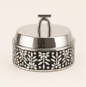 หม้อสแตนเลสทรงกลมพร้อมฝาปิดลายดอกไม้มุกและฝาปิดโลหะทนทาน - Product Image 1