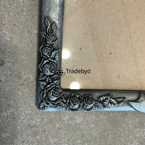 Elegante Marco de Fotos Metálico, Adorno Decorativo de Lujo de Tradebyd - Product Image 5