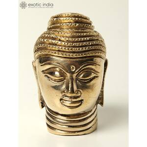 Estatua de cabeza de Buda de latón de tamaño pequeño hecho a mano de 2 pulgadas para decoración del hogar y Decoración de mesa hecha en la India - Product Image 1