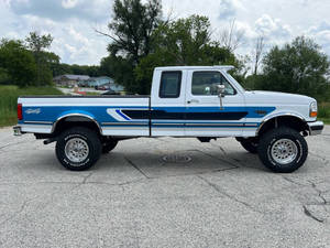 TOP SELLING READYTO SHIP Model OLD 1995 F-250 XLT WD Extended Cab PickUp TRUCK - Product Image 2