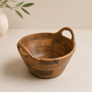 Ensaladera Artesanal de Madera de Mango con Diseño de Doble Asa y Utensilios para Servir, Vajilla Elegante para una Cena con Estilo - Product Image 1