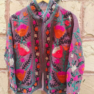 Hermosa Chaqueta Sarong India 100% Algodón con Estampado Vintage Multifloral, Vestido Boho para Fiestas de Invierno para Mujeres y Niñas - Product Image 1