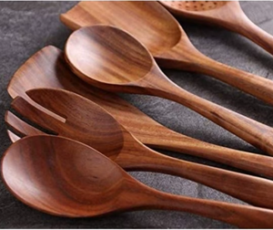 ชุดอุปกรณ์ครัวไม้ทำมือ 6 ชิ้น ตะหลิว ช้อน ทัพพี ตะหลิวแบบมีร่อง ปลอดภัย ไม่ติดกระทะ เป็นมิตรกับสิ่งแวดล้อม - Product Image 4