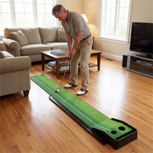 Tapis de golf miniature d'intérieur avec retour de balle et 2 tailles de trous, 3 balles incluses pour l'entraînement à domicile ou comme cadeau - Product Image 2