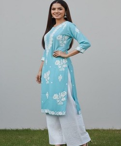 Elegante Kurta de Algodón con Bordado Color Cielo para Mujer, Colección Étnica para Uso Diario y Festividades, Proveedor Mayorista, Ropa Modesta de Algodón para Mujer 84528 - Product Image 1