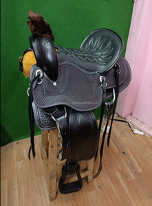 Sillín de montar Western Pleasure Trail Riding con aspecto elegante, bellamente hecho a mano, superventas, con juego de tachuelas a granel - Product Image 3