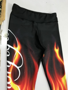 Leggings Deportivos Personalizados para Mujer, Leggings de Gimnasio de Alta Calidad con Cintura Elástica, Ecológicos y Antibacterianos - Product Image 6