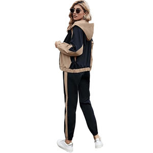 Ensemble de survêtement léger imprimé pour femme, haut de yoga à manches longues, ensemble de yoga taille haute, vêtements de sport en polyester/nylon - Product Image 3