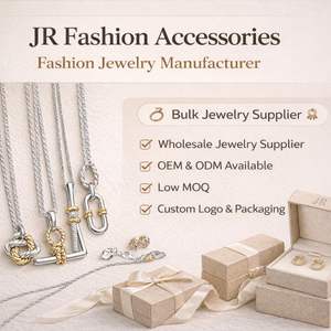 Collar con Colgante Geométrico de Dos Tonos, Joyería de Latón Trenzado, Bajo MOQ, Venta al Por Mayor - Product Image 6