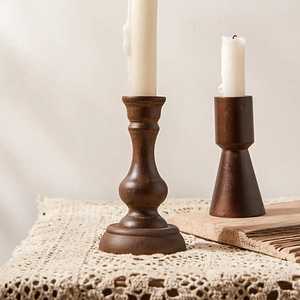 Candelabro de Metal con Acabado Envejecido, Portavelas Tallado Vintage, Centro de Mesa Rústico para Mesa de Granja, Artesanía Rústica - Product Image 4