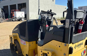 Compacteurs vibratoires de haut niveau BW120SL-5 2014 pour la construction - Product Image 2